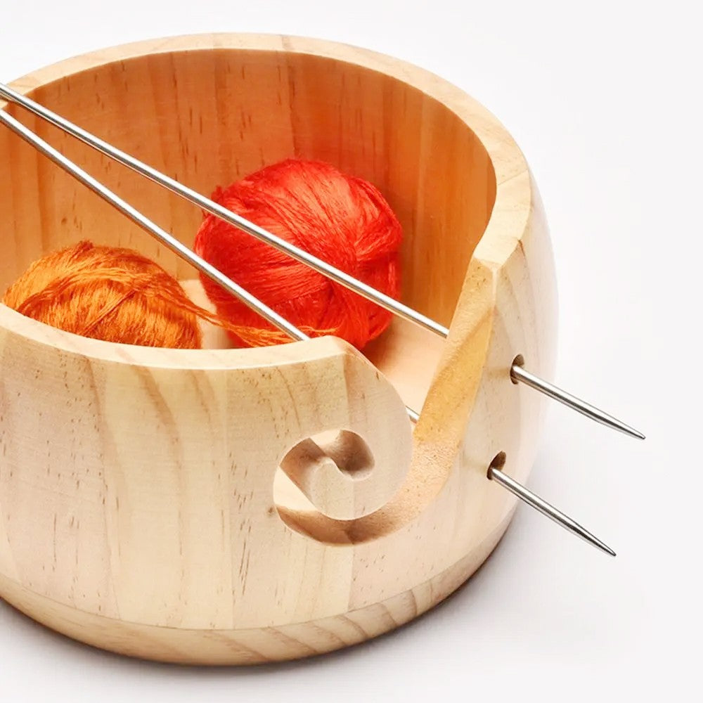 Yarn Bowl Holder Yarn Dispenser with Lid for Knitting and Crochet - Wood Color