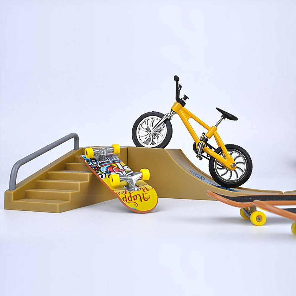 16PCS Mini Roller Finger Bike Finger Skateboard Scooter Kids Toys Set with Ramp Parts